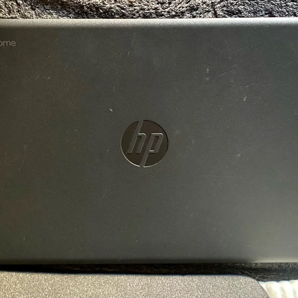 Google Chromebook.There are a couple of keys that stick, but still works.